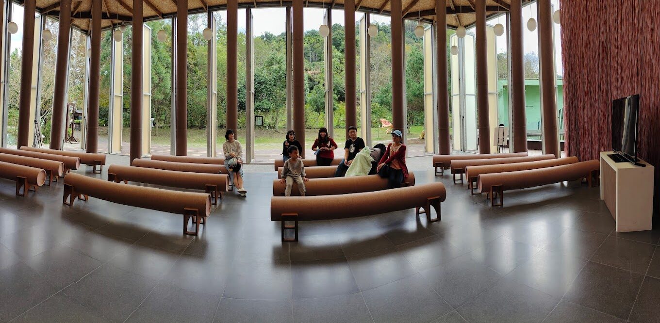 埔里一日遊：埔里紙教堂——環保建築的奇蹟與旅行必訪拍照景點