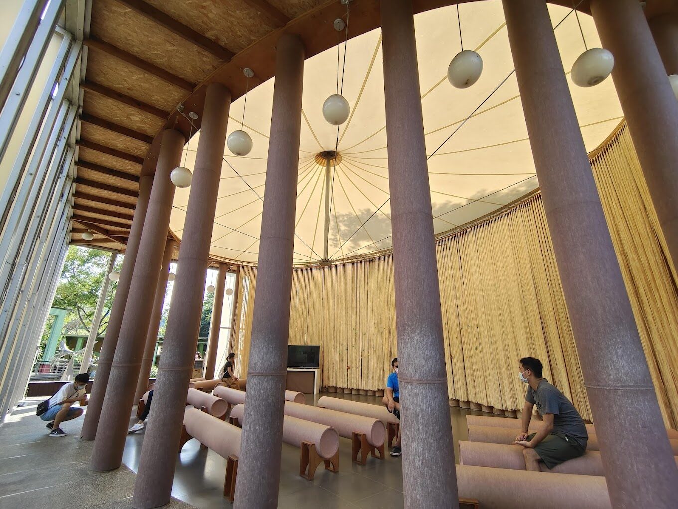 埔里一日遊：埔里紙教堂——環保建築的奇蹟與旅行必訪拍照景點