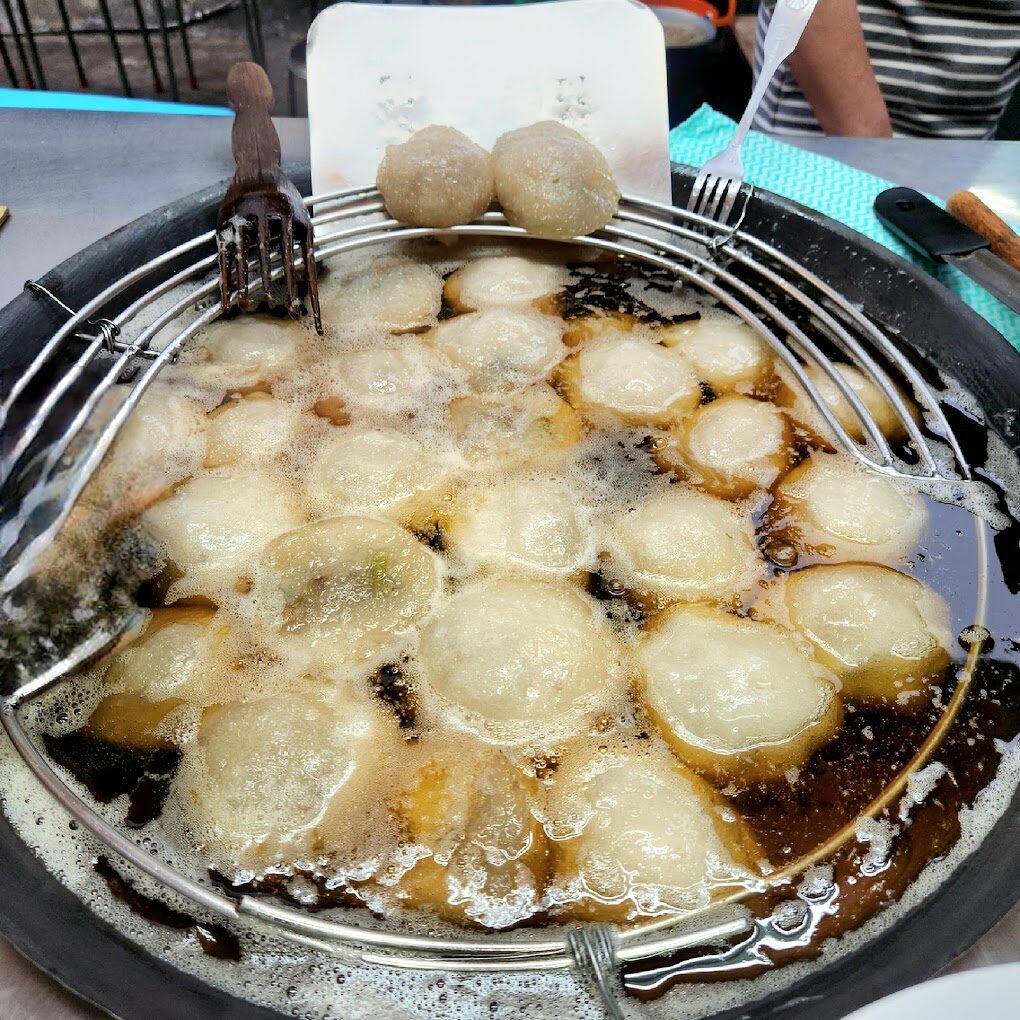 新竹夜市必吃小吃清單：蚵仔煎到臭豆腐絕不容錯過