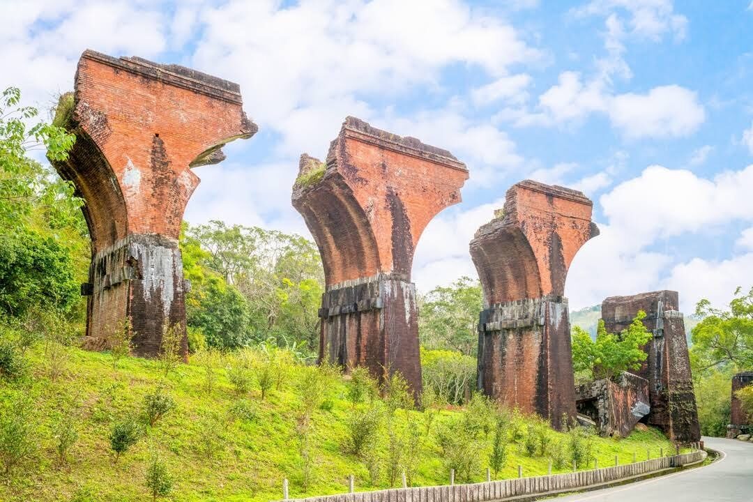 苗栗景點秘境探索：龍騰斷橋與四方山鎮的奇妙旅程