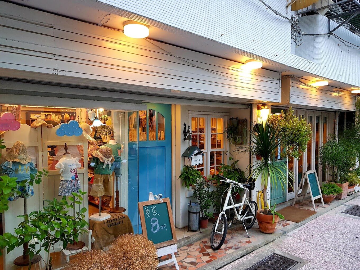 【2025】花店附近不可錯過的四大咖啡廳推薦｜旅遊必備指南