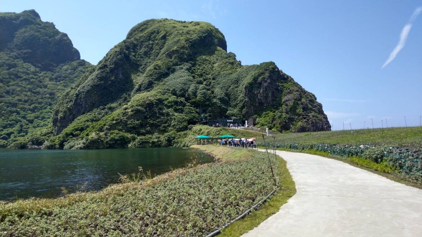 宜蘭頭城景點：龜山島導覽 - 最佳觀光和賞鯨豚時機