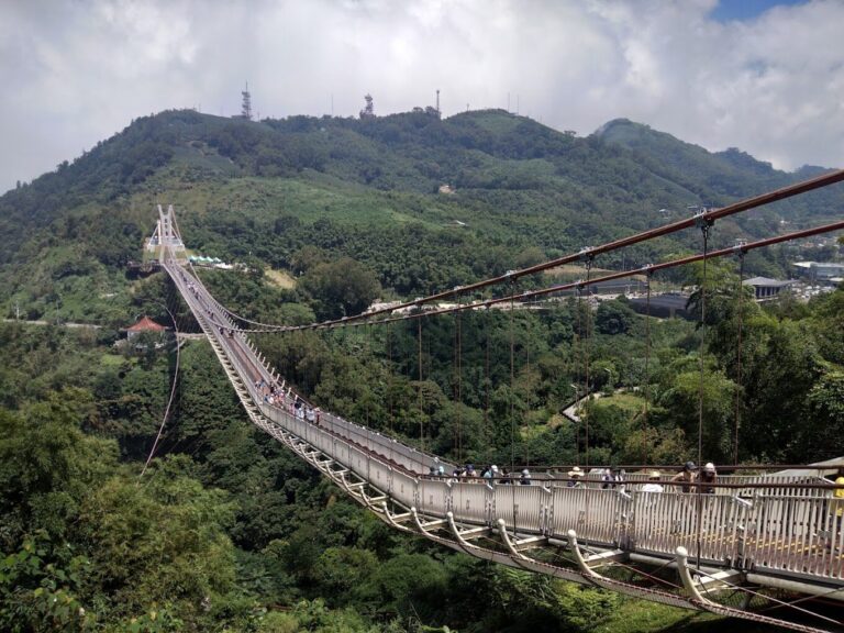 探索梅山：2025年必訪的5大景點推薦