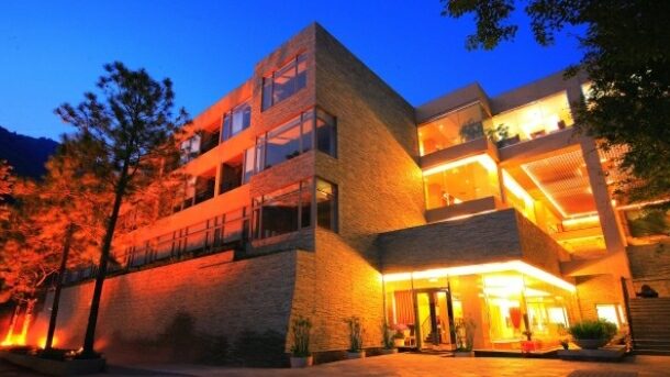 【2025】泰安溫泉必訪指南：5大景點與特色住宿推薦