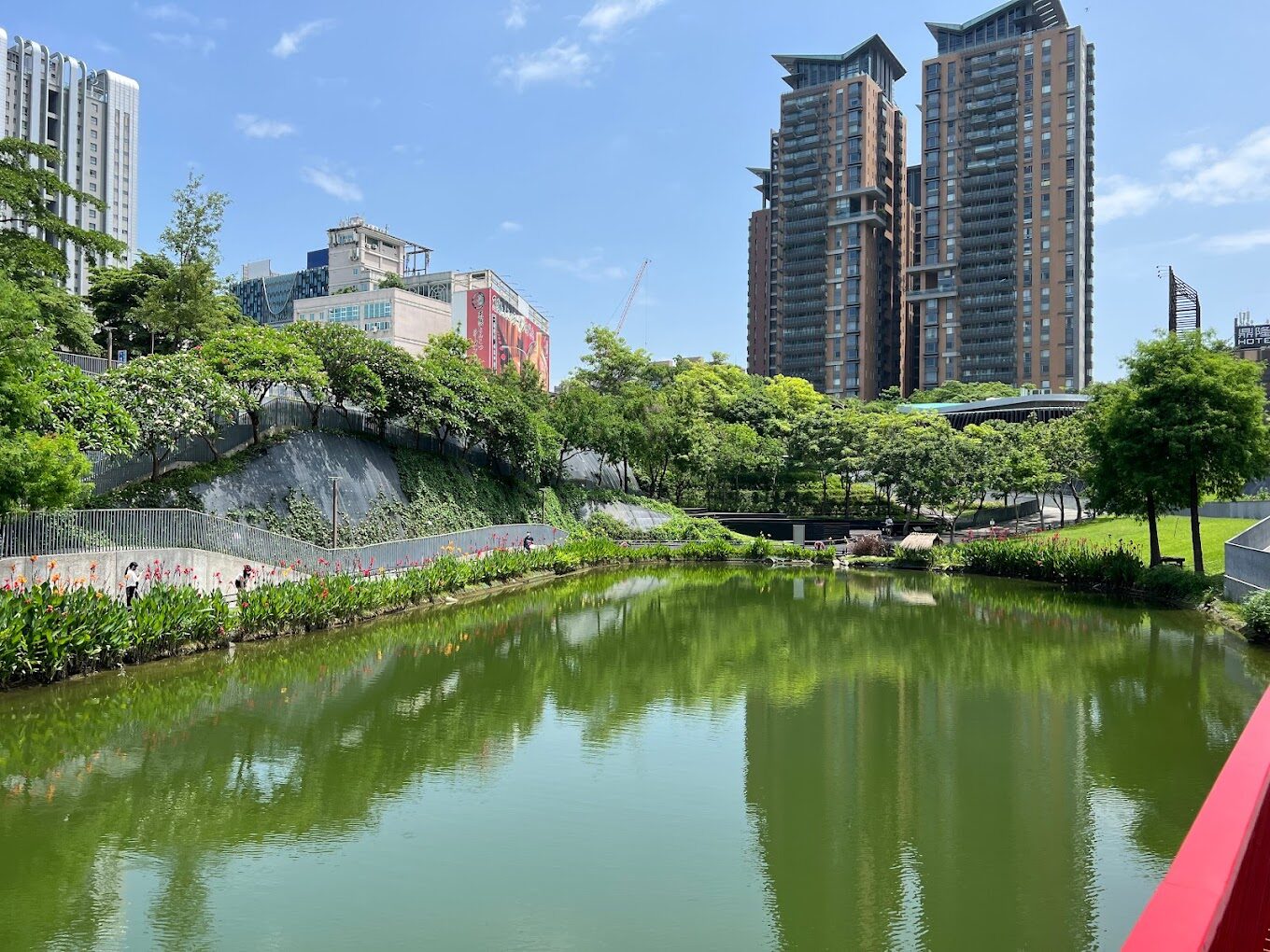 台中一日遊必去景點！5個不可錯過的地道美食與文化體驗