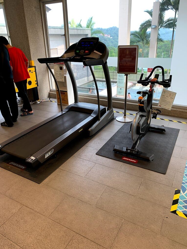 探索日光溫泉會館的獨特建築與自然風光