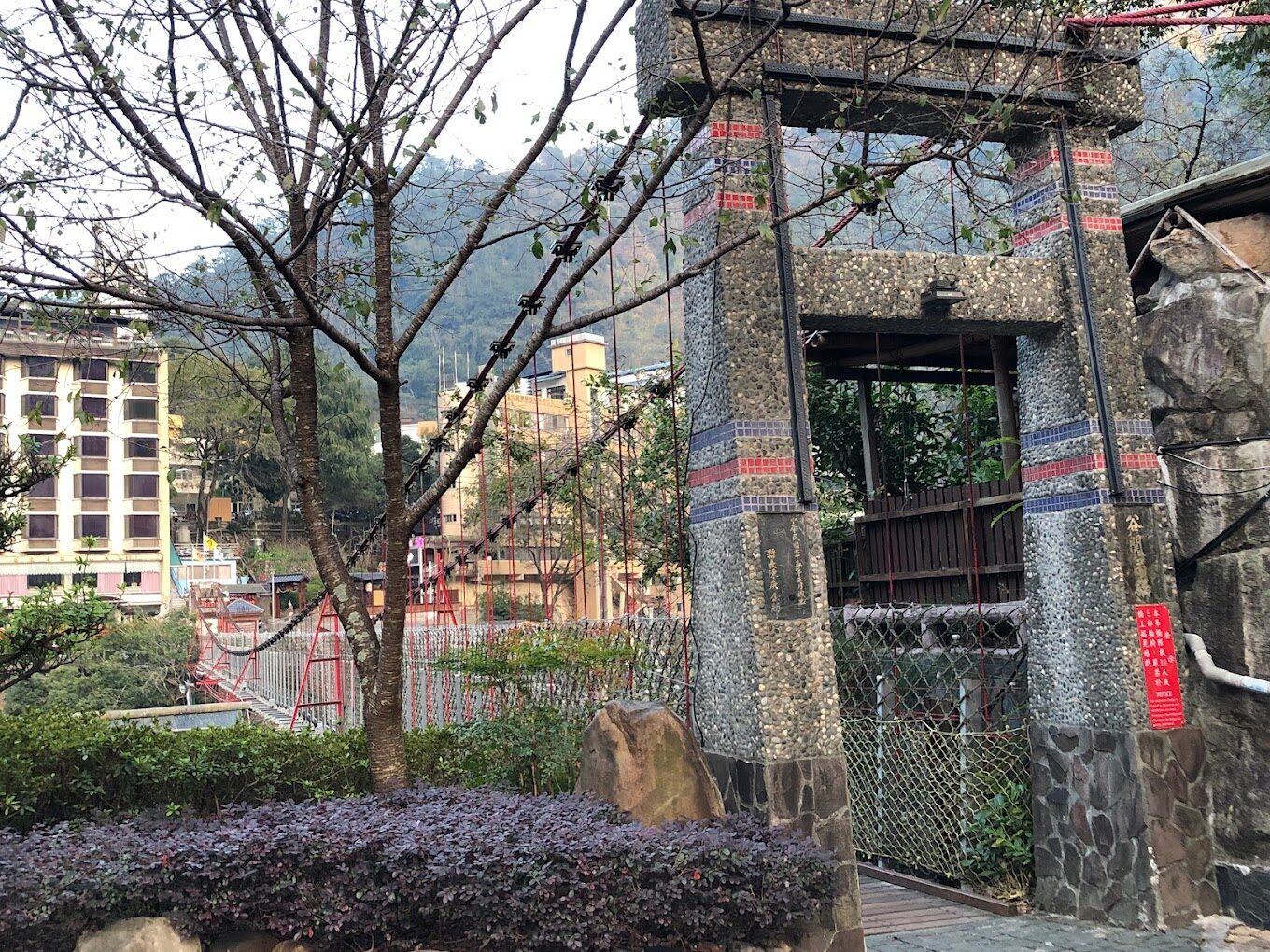 台中溫泉之谷關溫泉旅遊指南：最佳住宿和自然景點推薦