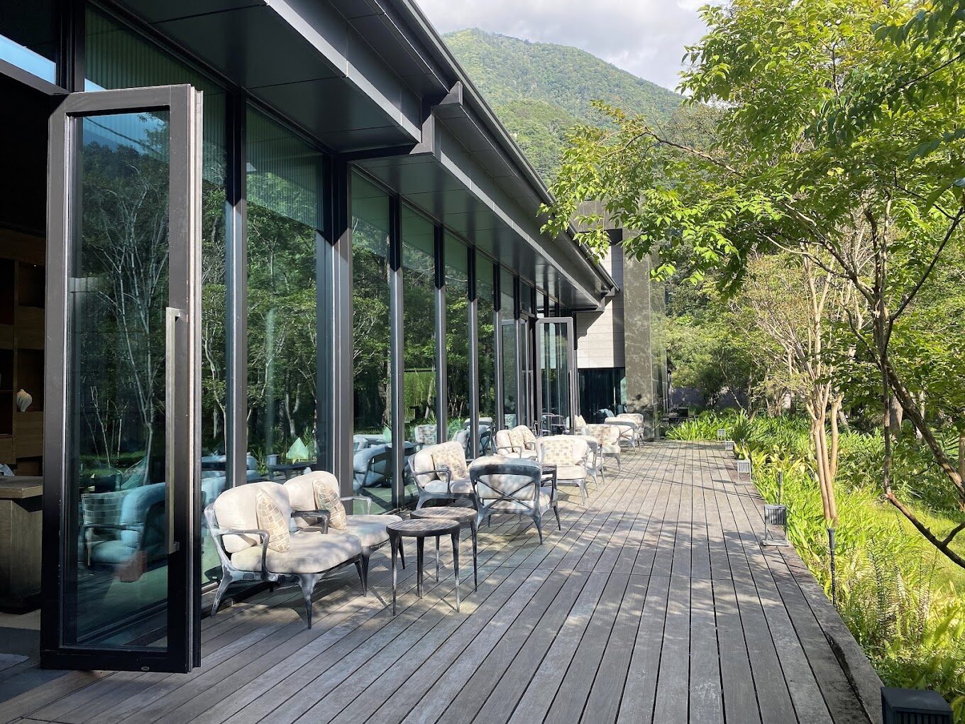 台中溫泉之谷關溫泉旅遊指南：最佳住宿和自然景點推薦