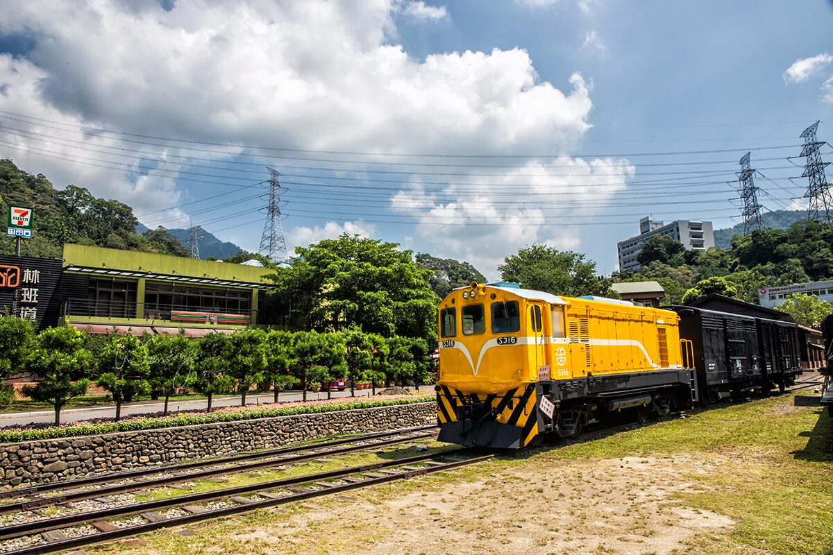車埕老街漫遊指南：鐵道文化與日式風情的完美結合