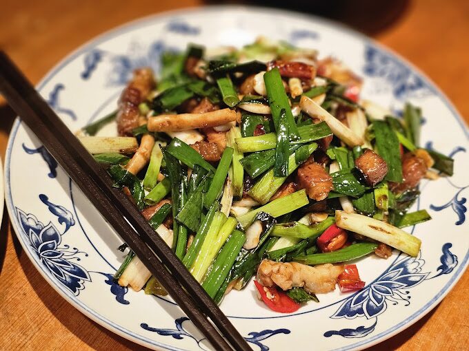 桃園客家料理推薦：必吃的客家小炒與梅干扣肉