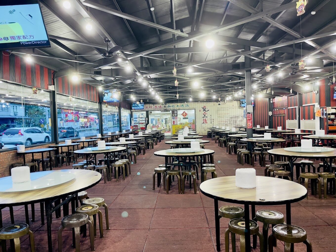 宜蘭美食推薦:宜蘭傳統小吃推薦——三星蔥餅、甕窯雞等美食探索