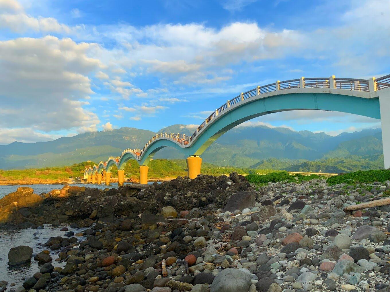 探索台東私房景點：三仙台秘境探秘與最佳日出觀賞地點