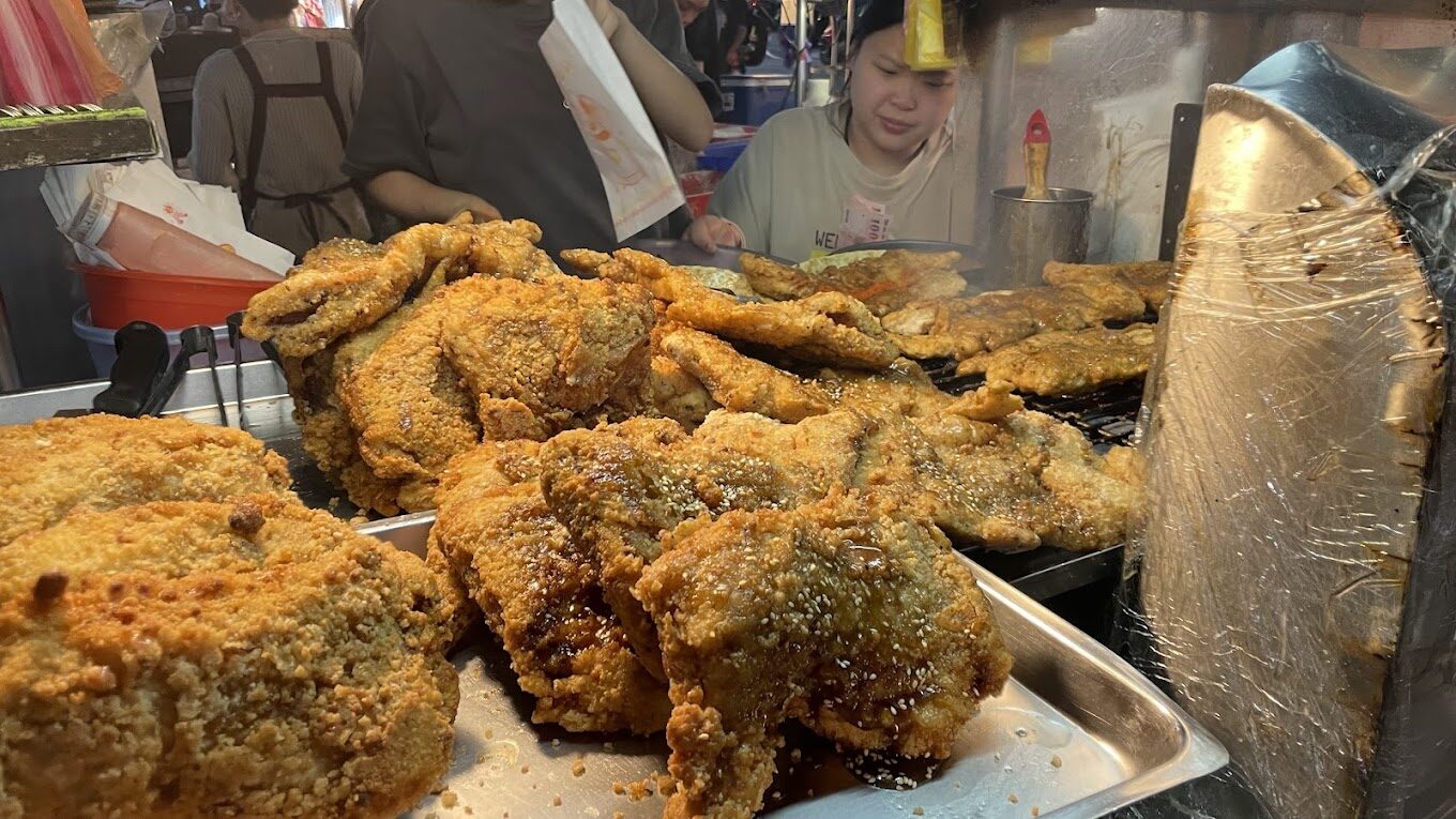 探索三和夜市的九大必吃美食