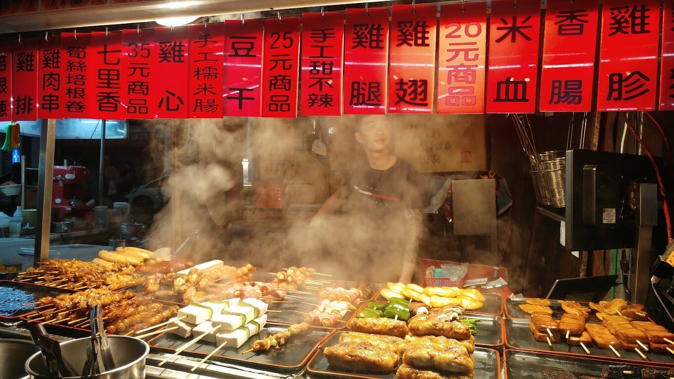 探索三和夜市的九大必吃美食