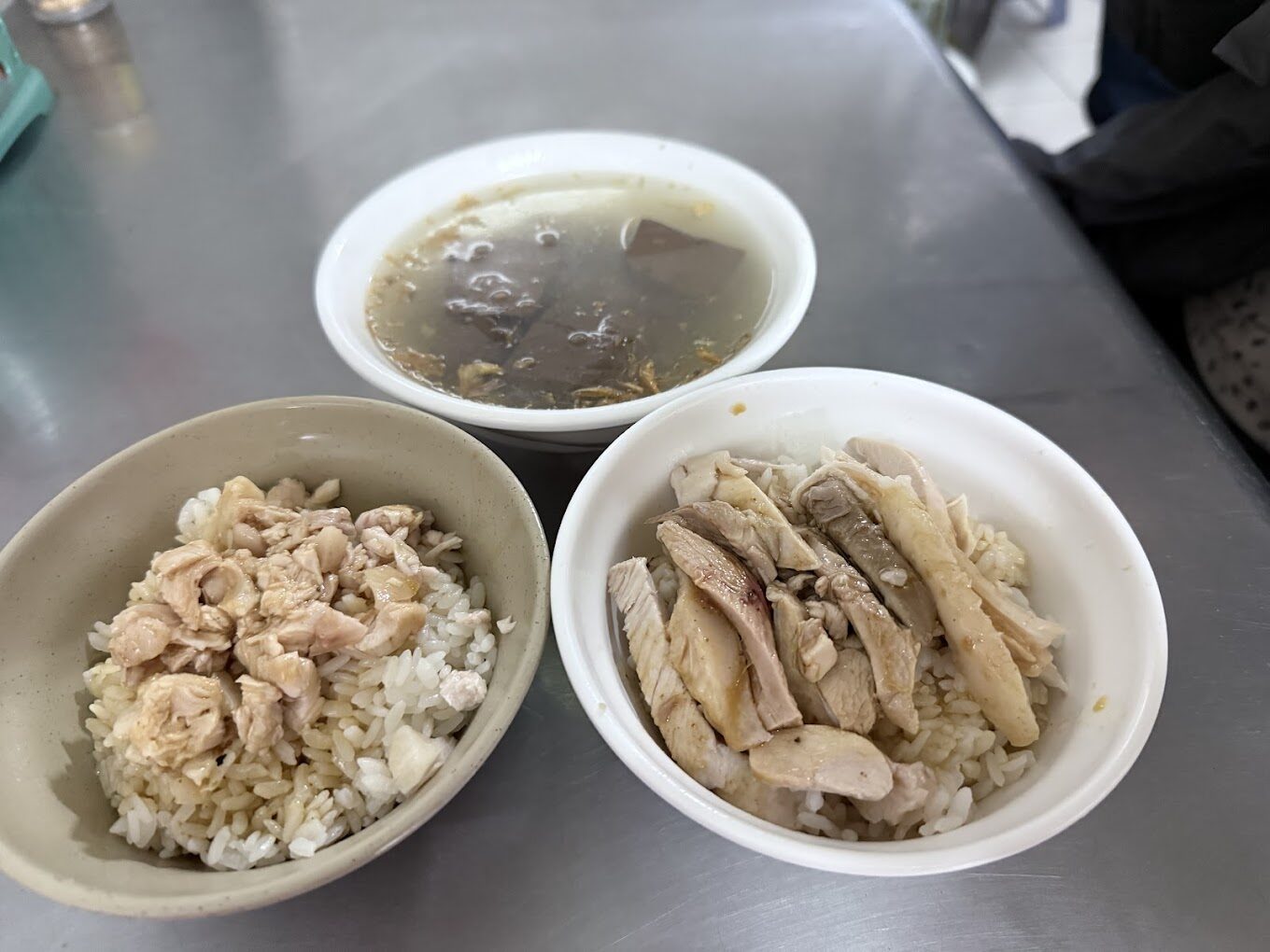 民主火雞肉飯的歷史與由來：一碗飯中的文化故事