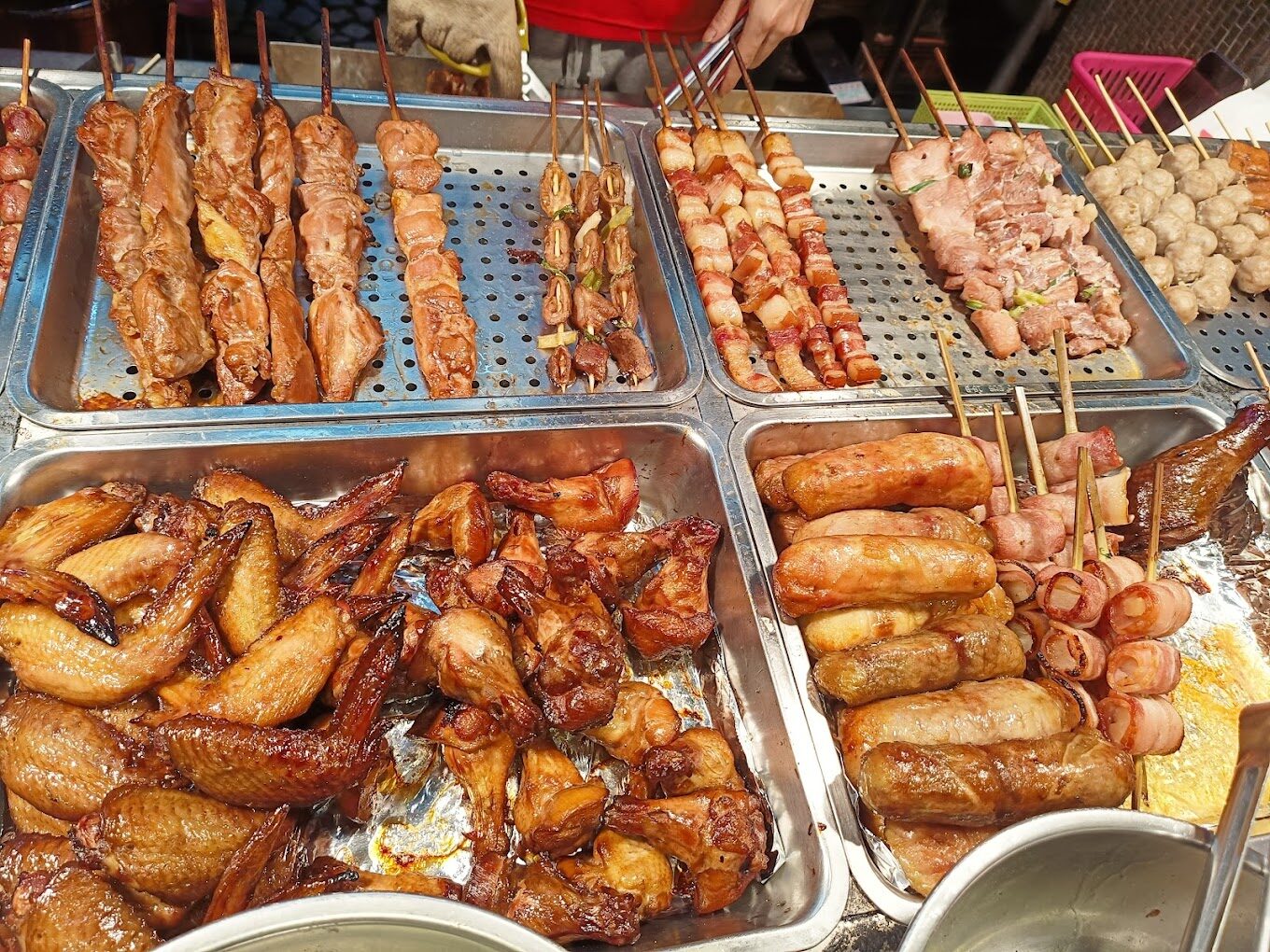 南機場夜市必吃小吃推薦：地道美食指南