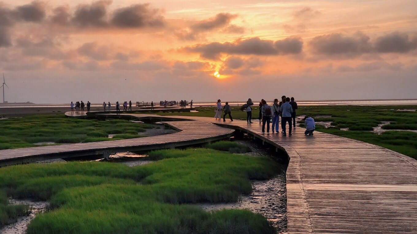 台中戶外景點：高美濕地日落觀賞最佳地點
