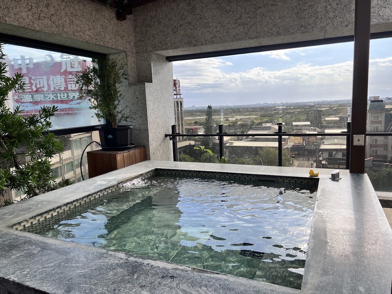 2025年礁溪泡湯推薦:必泡溫泉飯店與親子住宿攻略