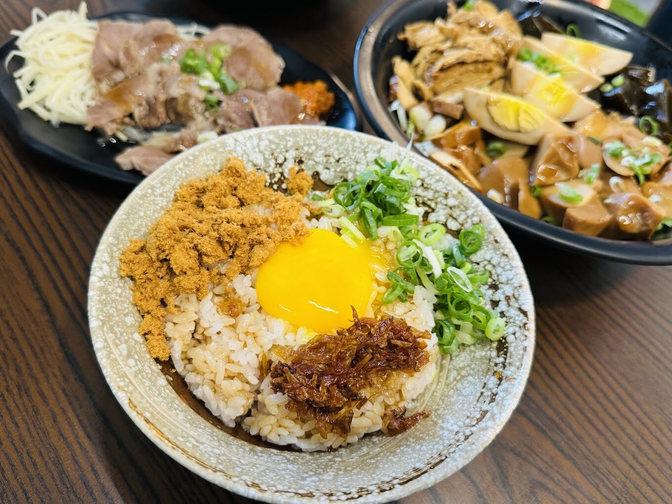 三和夜市必吃美食推薦：盤點10大人氣小吃