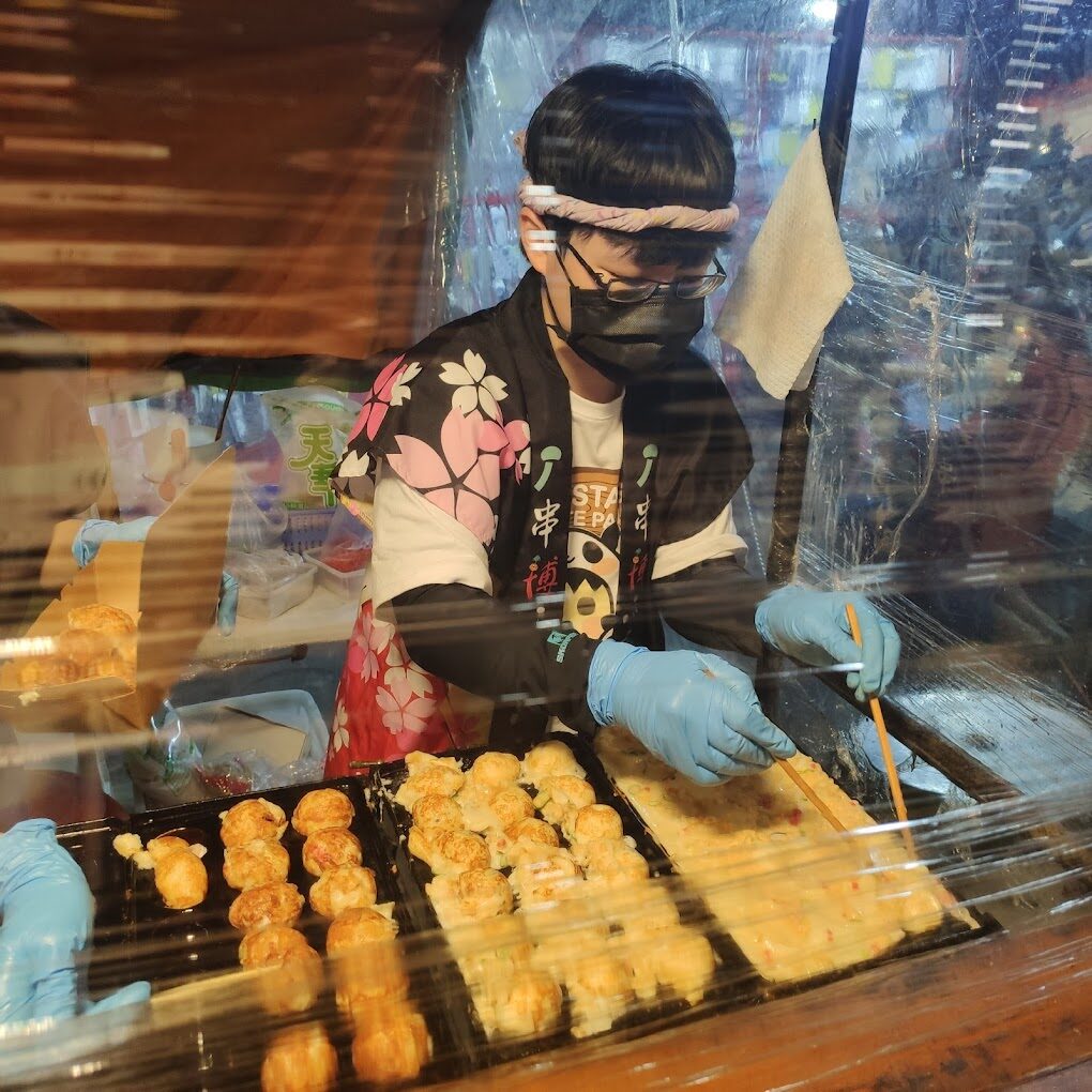 武聖夜市必吃攻略：十大人氣小吃推薦