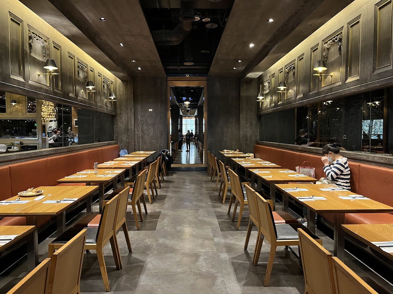 饗食天堂最新分店評價:哪一家最值得去?