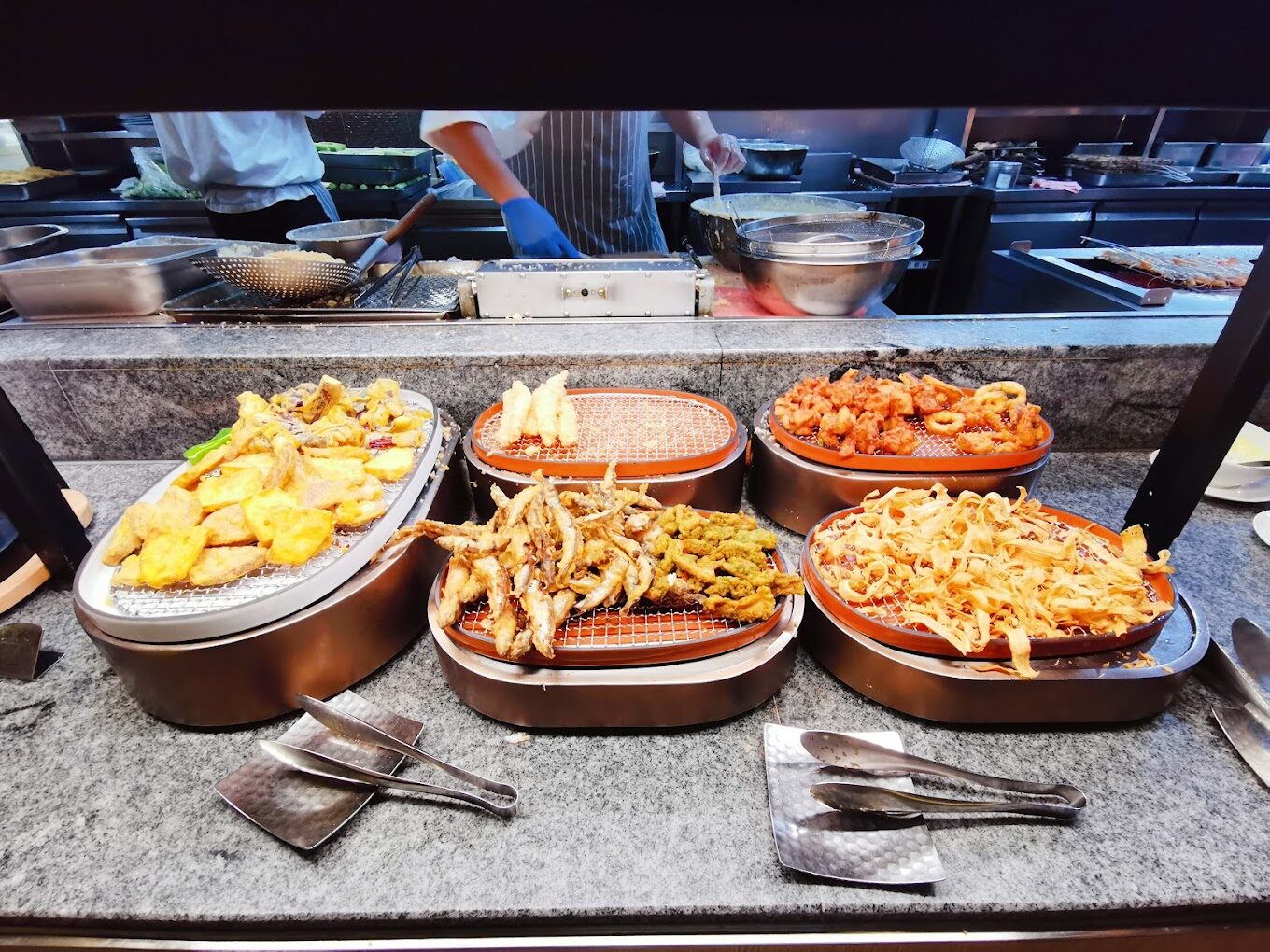 饗食天堂最新分店評價:哪一家最值得去?