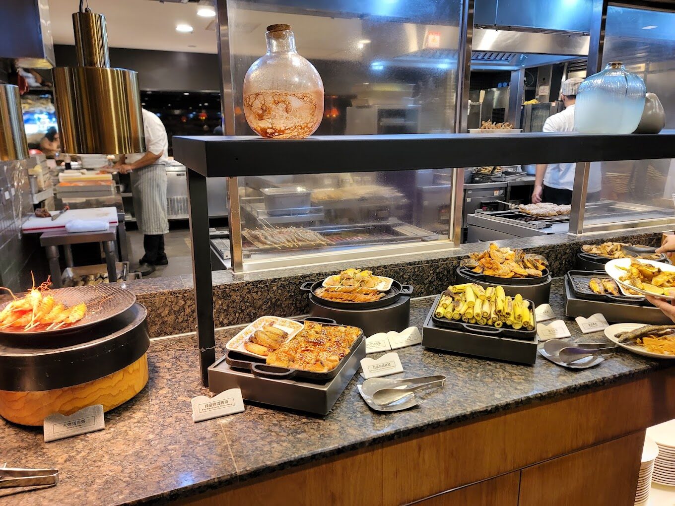 饗食天堂最新分店評價:哪一家最值得去?