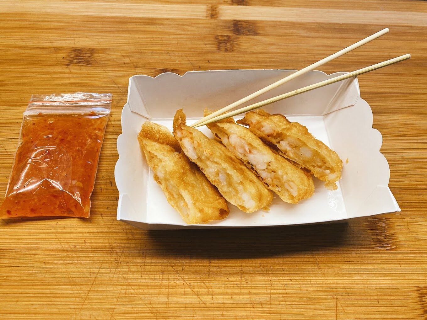 樂華夜市必吃炸雞排：酥脆美味的推薦指南