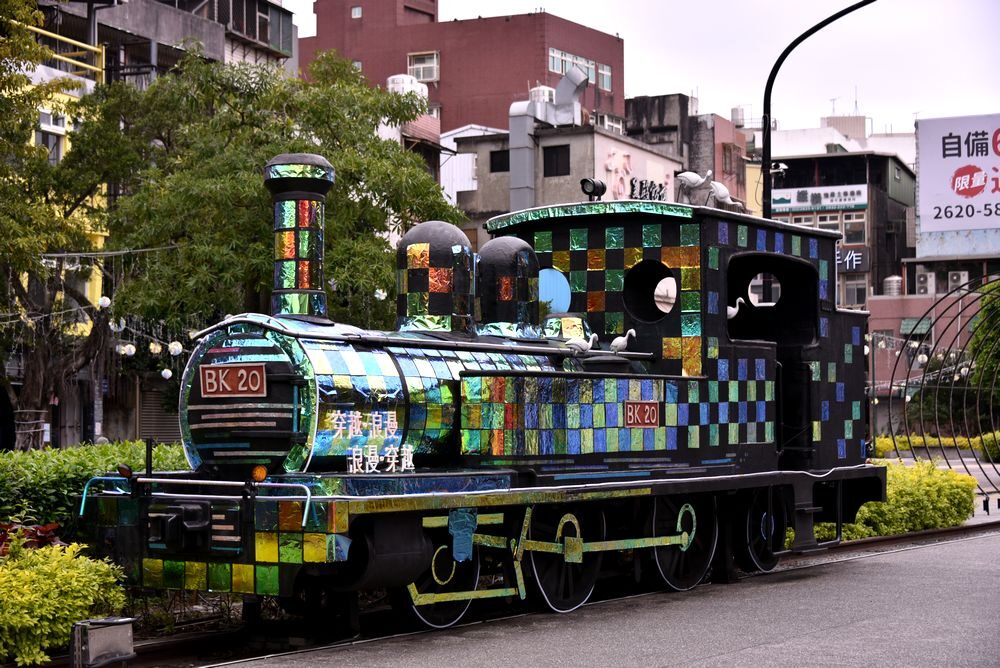 探索淡水老街的必嚐經典美食:從魚丸湯到阿給 - 必遊淡水景點指南