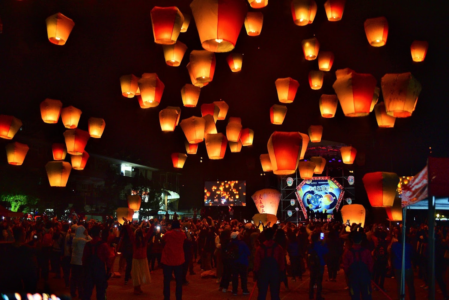 平溪老街｜平溪第一家天燈專賣店／平溪老街第一家天燈／平溪天燈／平溪／天燈