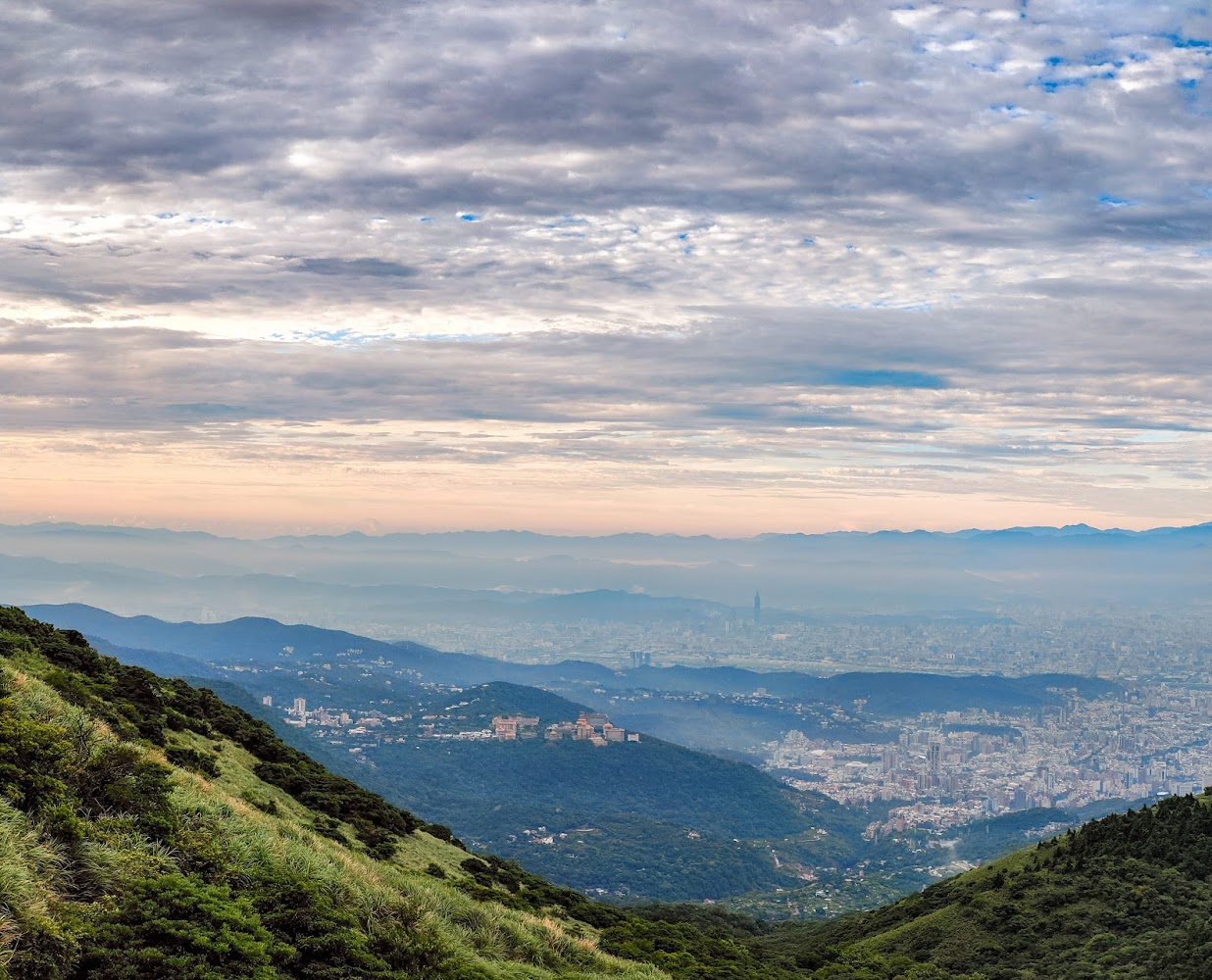 台北大縱走:必走路線,揭開都市山林的秘境魅力