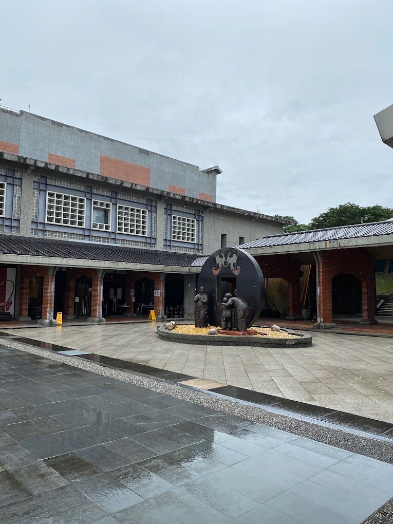 國立傳統藝術中心導覽：探索台灣傳統文化之旅