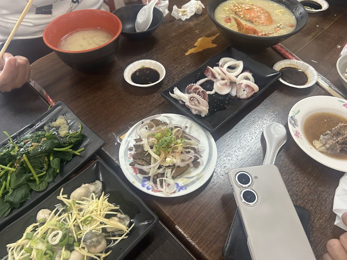 【2025】台南美食指南|必吃在地小吃,你絕不能錯過的美味選擇