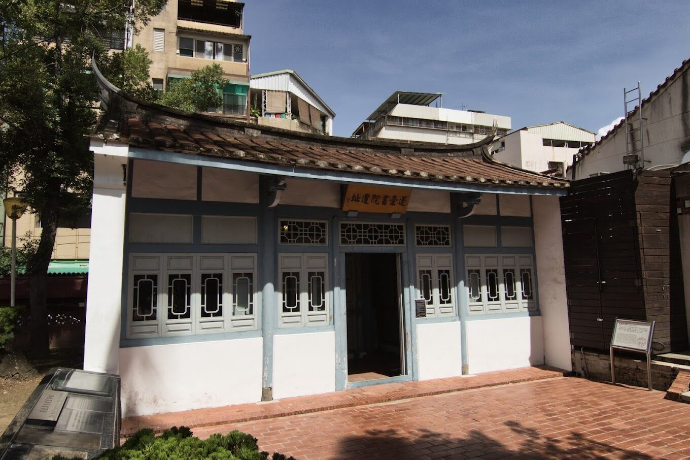 赤崁樓：探索台南的古蹟與在地美食