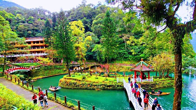 烏來雲仙樂園必遊攻略：絕對不容錯過的體驗