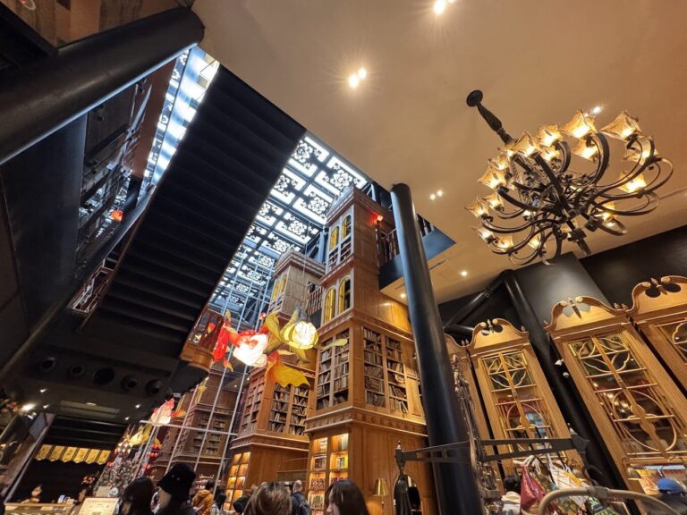 台中景點推薦|5大人氣地標+攻略:彩虹眷村、宮原眼科、歌劇院、高美濕地一次走透!