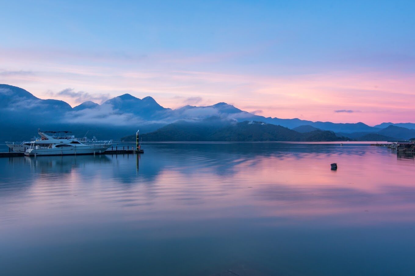 日月潭必遊景點指南|2025年不容錯過的探險經歷