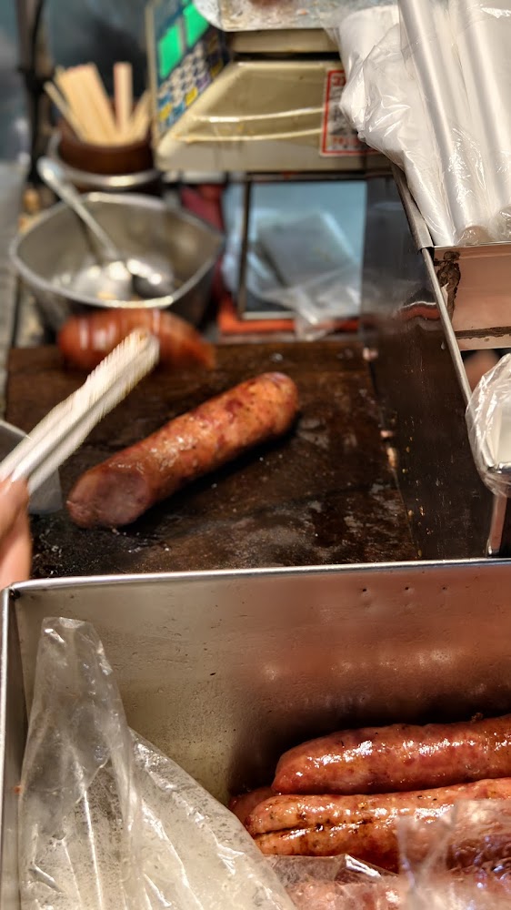 2025士林夜市美食攻略｜必嚐店家讓你流連忘返