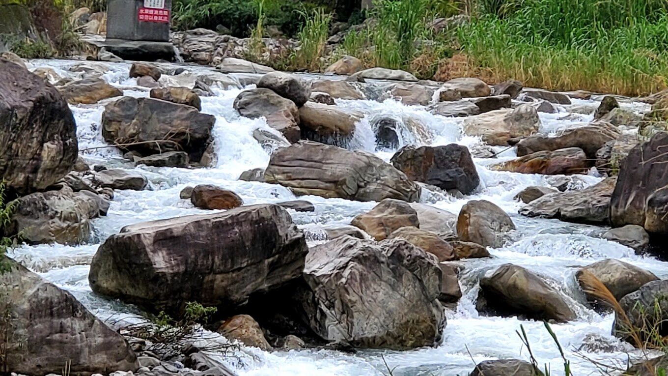 2025谷關溫泉旅遊指南｜避開人潮的秘密景點