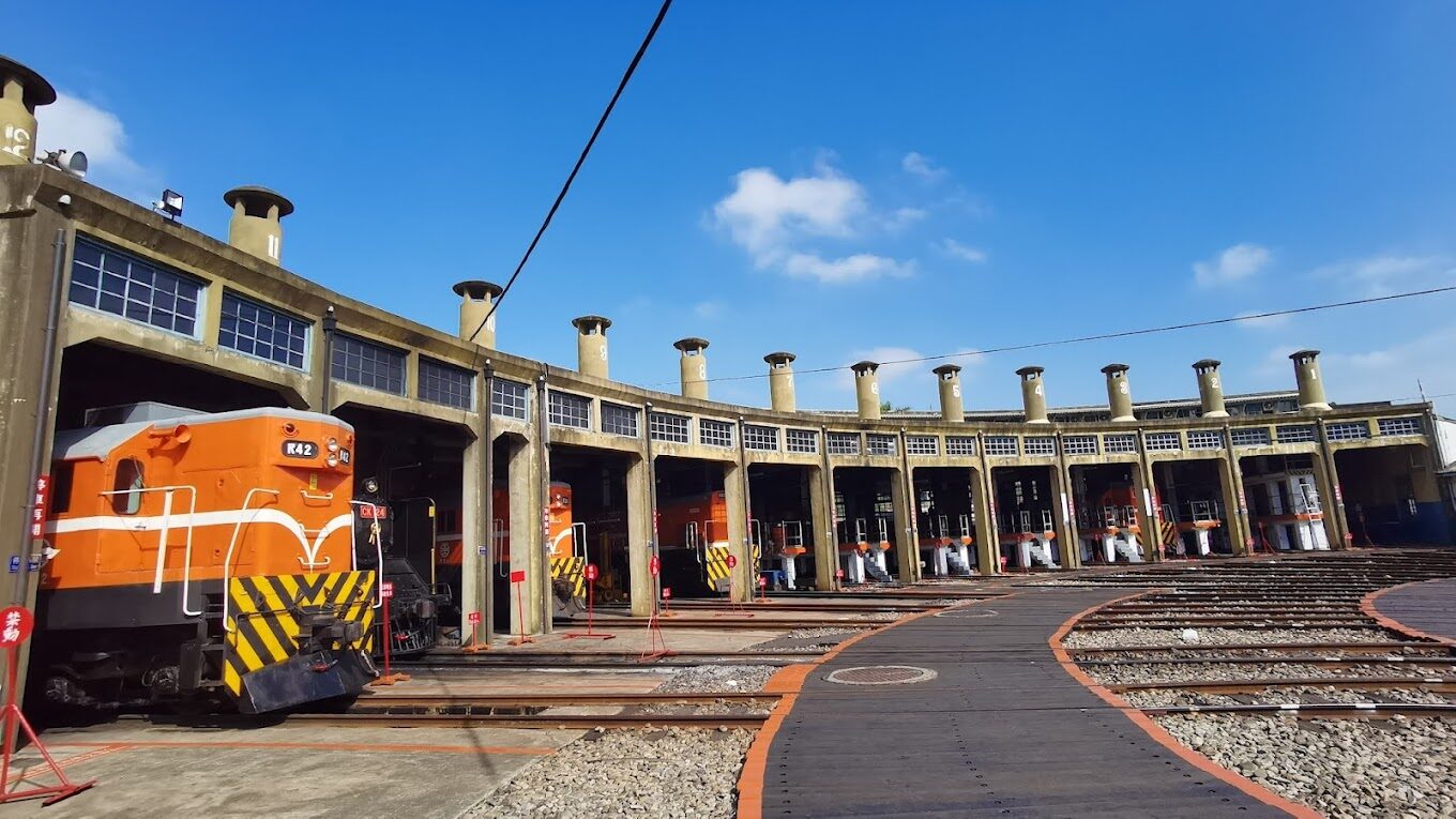 彰化扇形車庫必去景點|吸引力讓旅客流連忘返