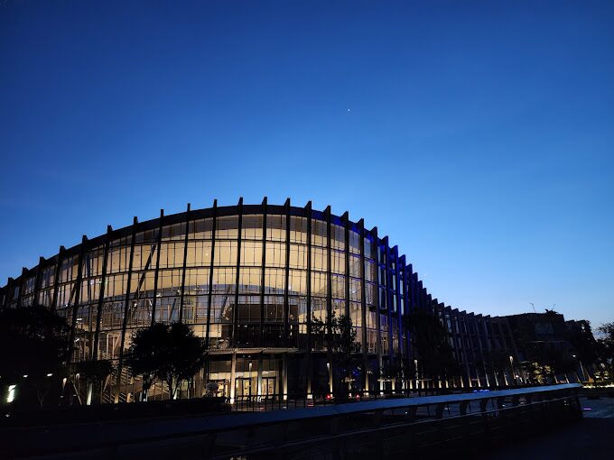 故宮南院旅遊攻略｜2025年必逛景點與附近美食推薦