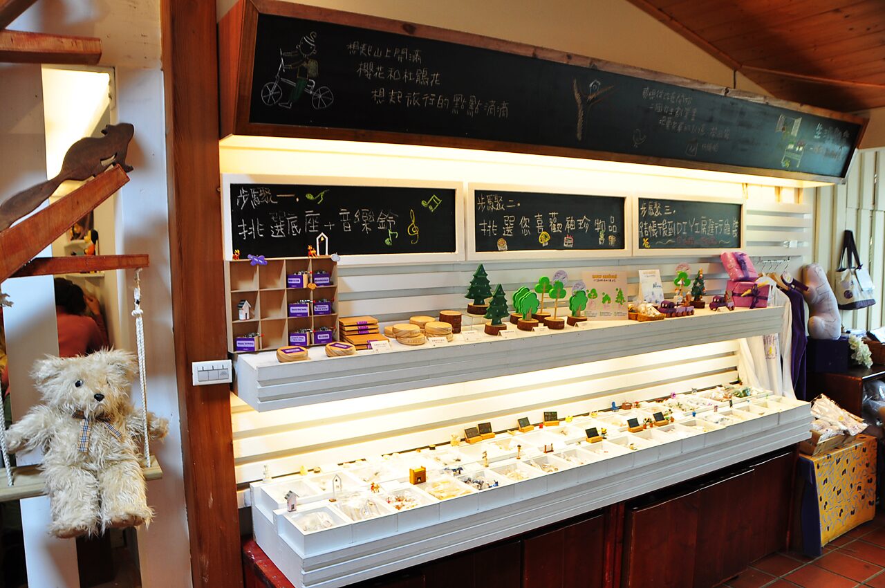 【2025】薰衣草森林不可錯過的必遊亮點：避開遊客陷阱享受私密自然