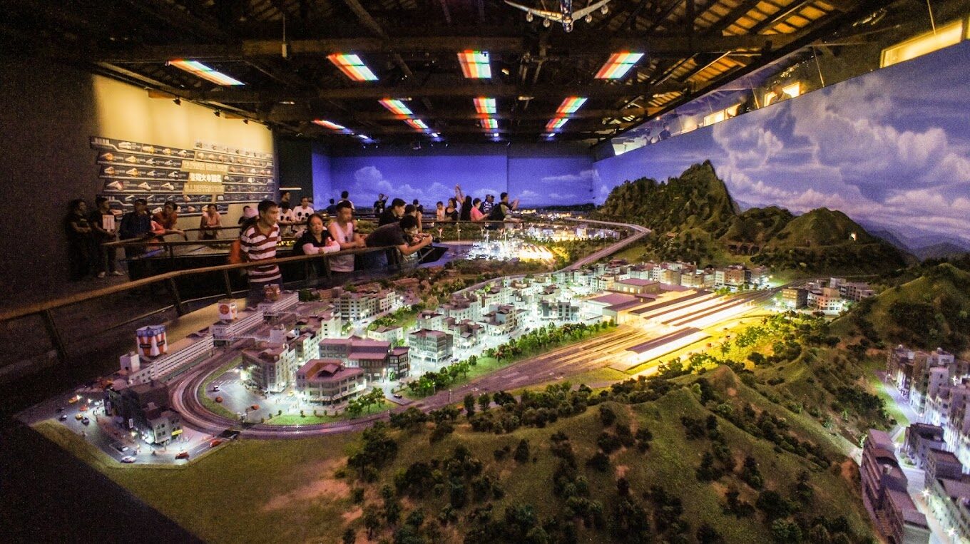 【2025】高雄景點必去清單：發掘在地隱藏美食