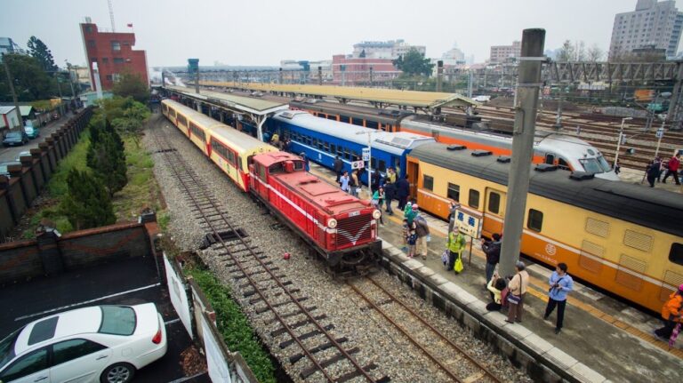 【2025】如何避開阿里山小火車的遊客擁擠？尋找最佳旅行時間