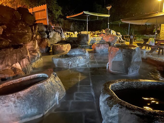 鳩之澤溫泉必去攻略｜探索秘境、避開常見旅遊陷阱的秘訣