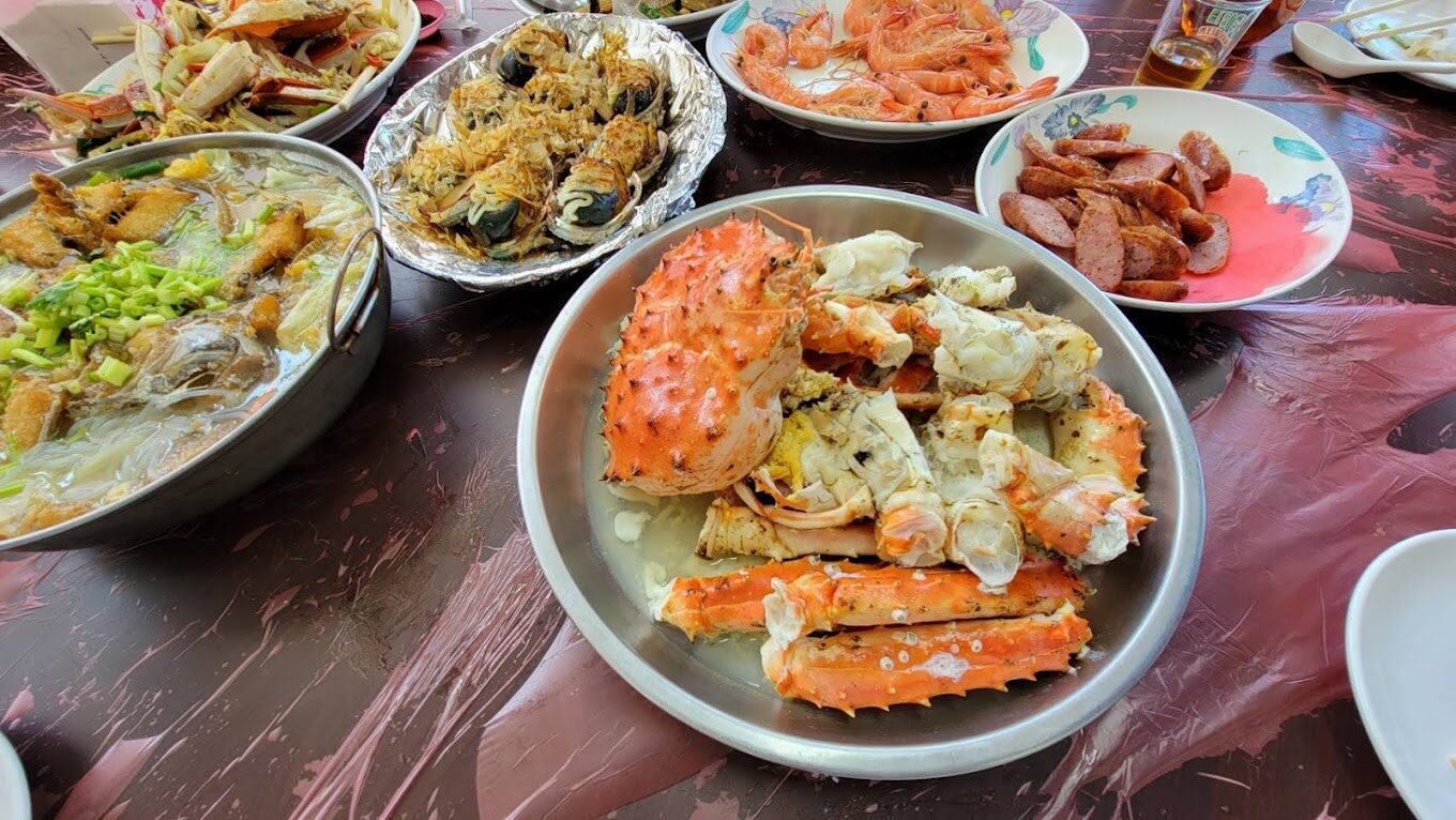 【2025】探索富貴角燈塔：必去景點及在地美食推薦