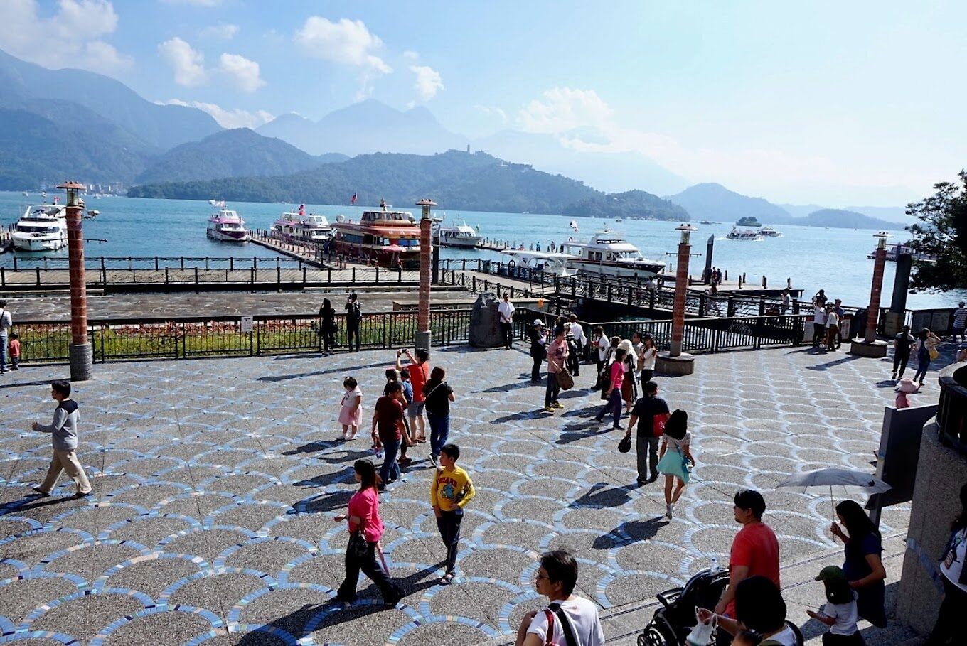 探索日月潭：2025年必訪的絕美景點及活動推介