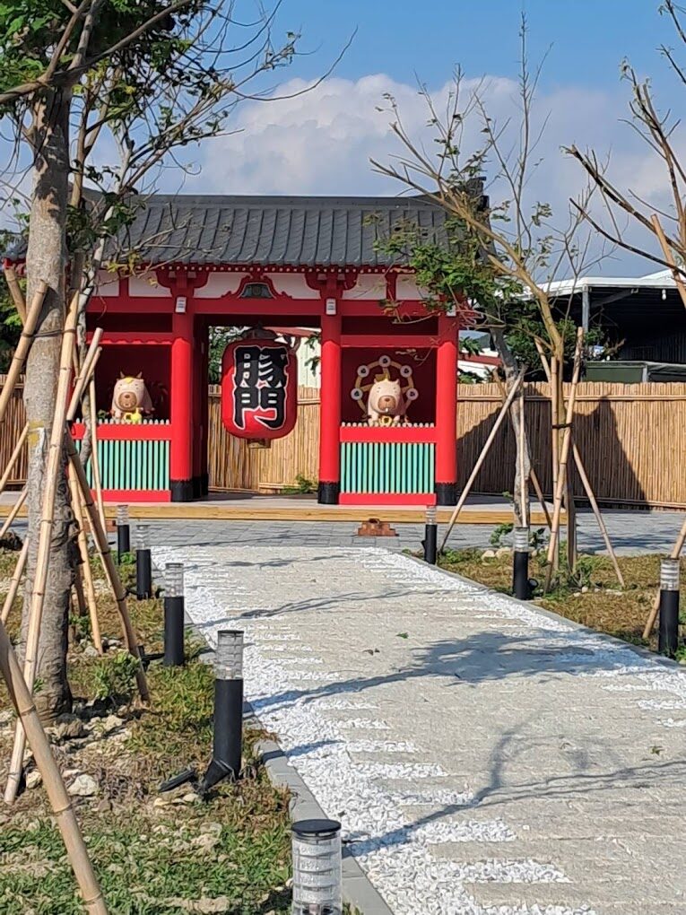 墾丁鹿ㄦ島水豚生態園區：不可錯過的5大體驗｜2025旅遊指南