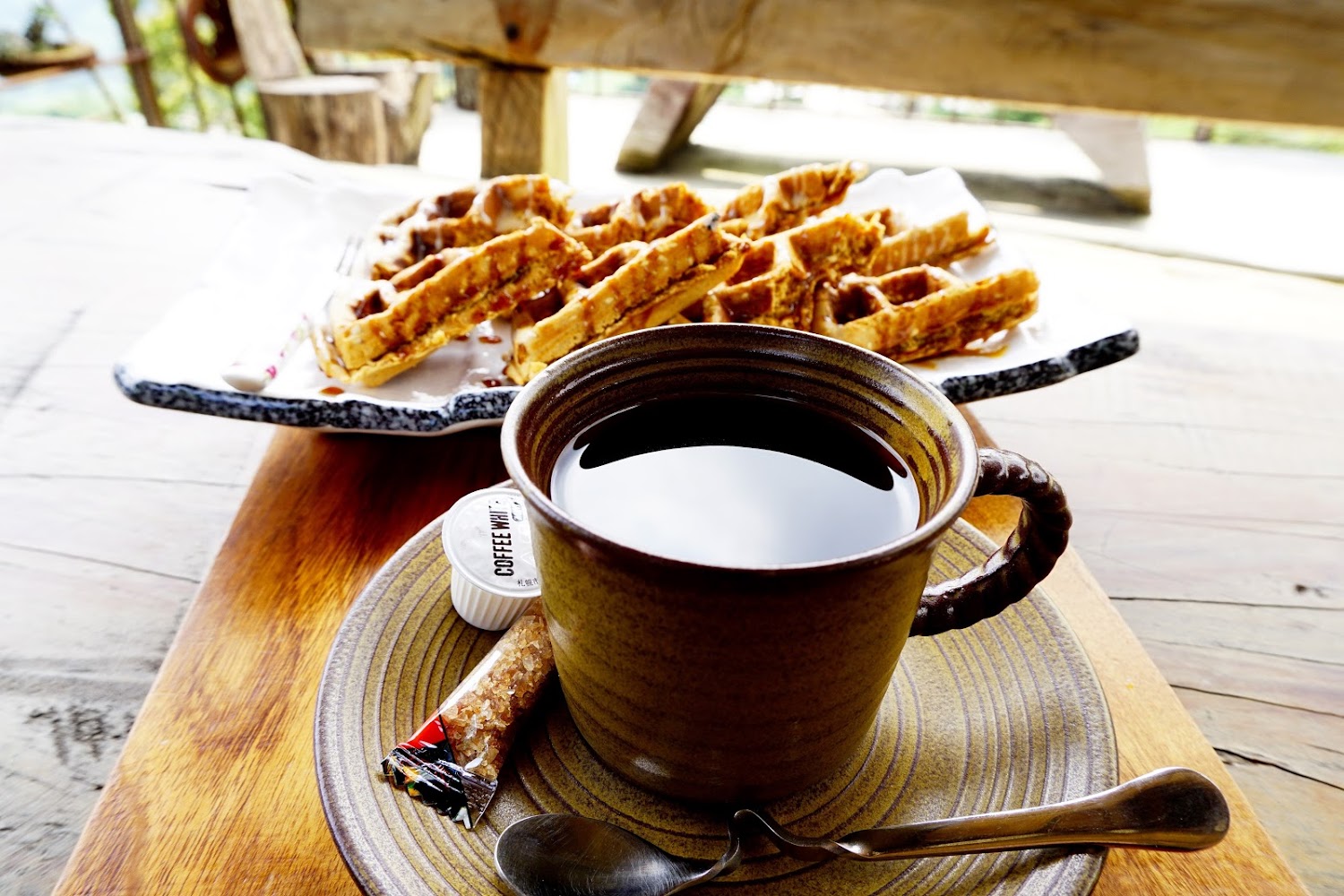 【2025】阿里山旅遊攻略：必訪景點與在地美食推薦