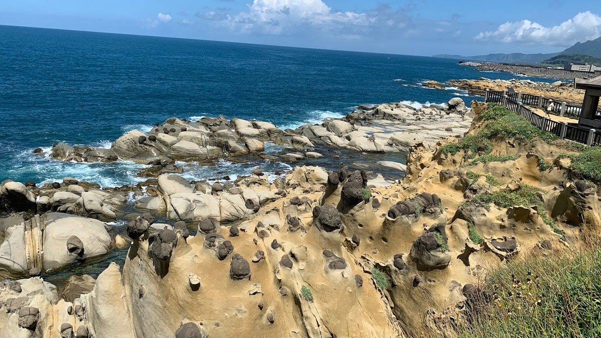 探索和平島公園：台灣北部海岸的絕美秘境